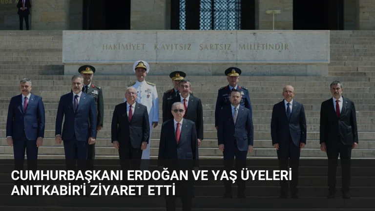 Cumhurbaşkanı Erdoğan ve YAŞ üyeleri Anıtkabir’i ziyaret etti